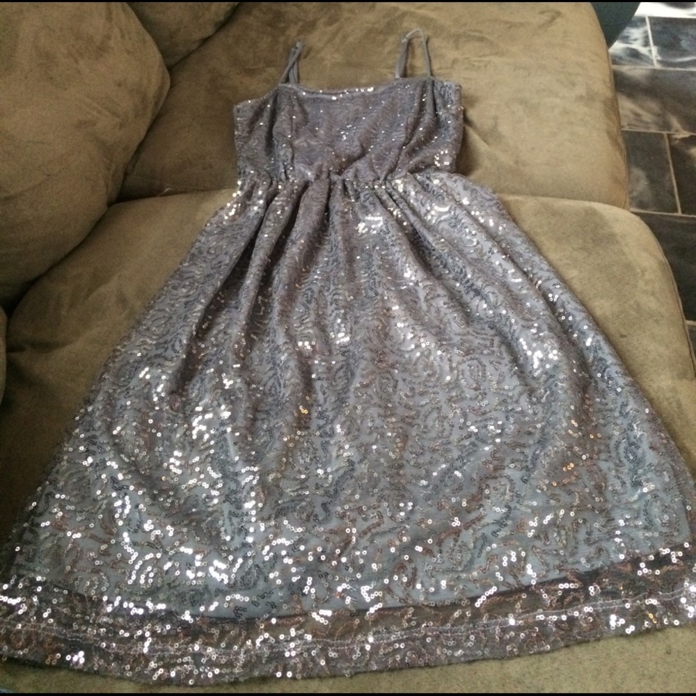 NWOT Silver and gray sparkle dress